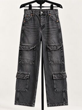 Dark Wash Cargo Jeans with Multiple Pockets
